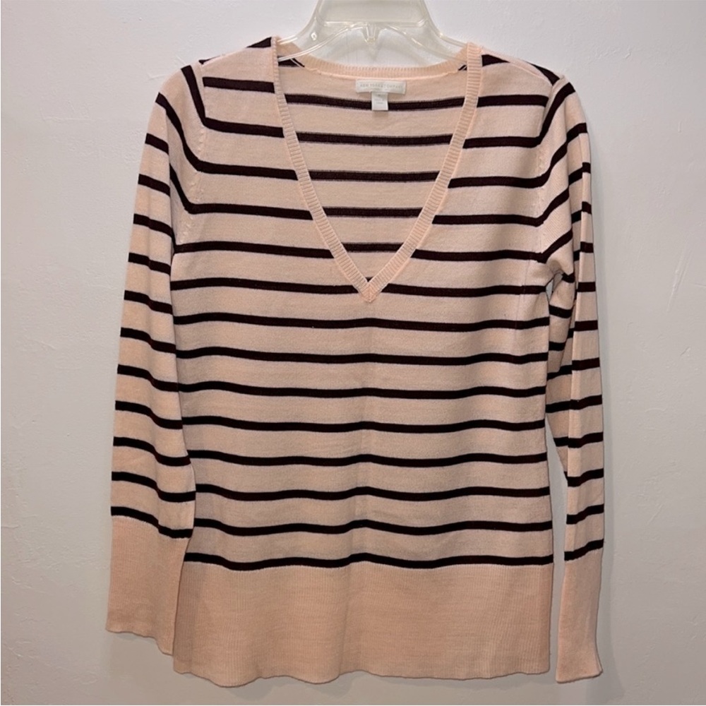 New York & company sweater